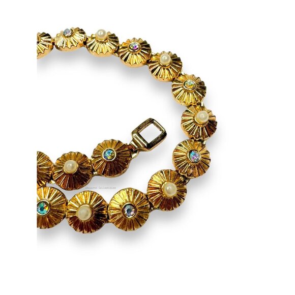 Crown Trifari Gold Tone AB Crystal Faux Pearl Bracelet Clip On Earring Set - Picture 7 of 16